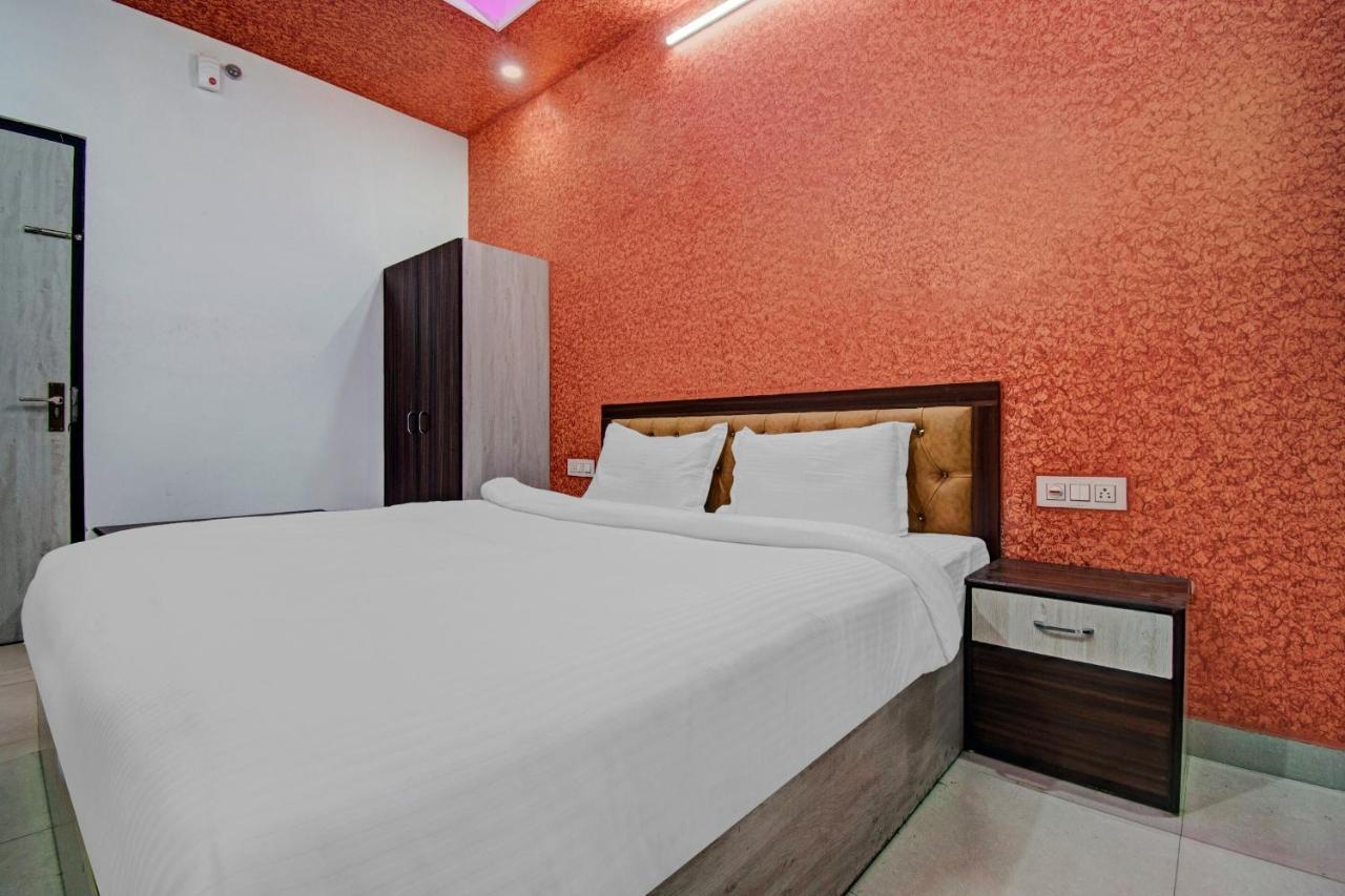 Townhouse The Lotus Hotel Jaipur Bagian luar foto